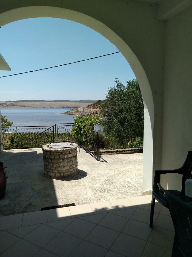 Apartman Larus Starigrad Exterior photo